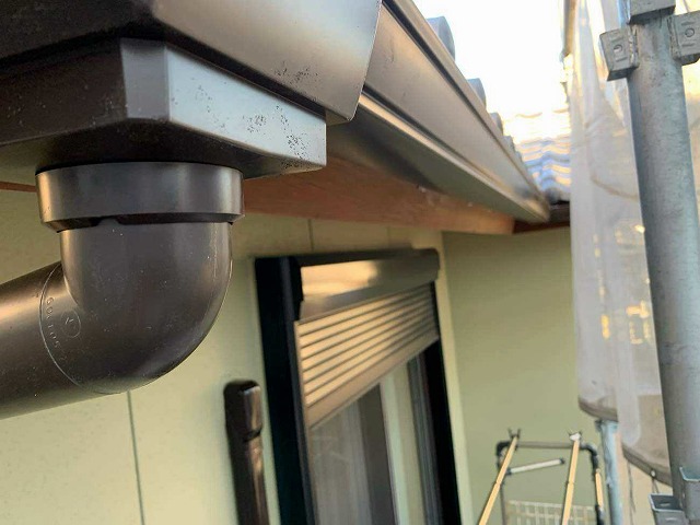集水器とエルボ接続部